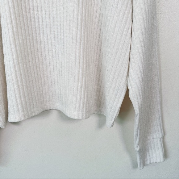 Aritzia Womens Size Medium Rudko Long Sleeve Ribbed Crop Top - Picture 6 of 15
